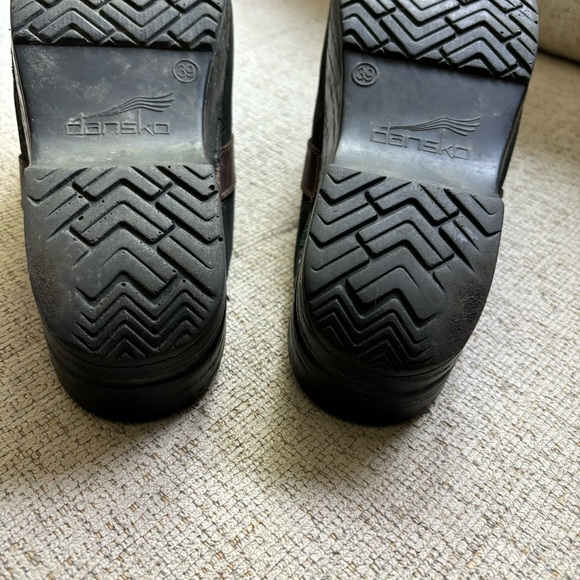 Dansko clogs Shandi black brown leather tassel comfort size 39 US 8.5/9 - Picture 5 of 6